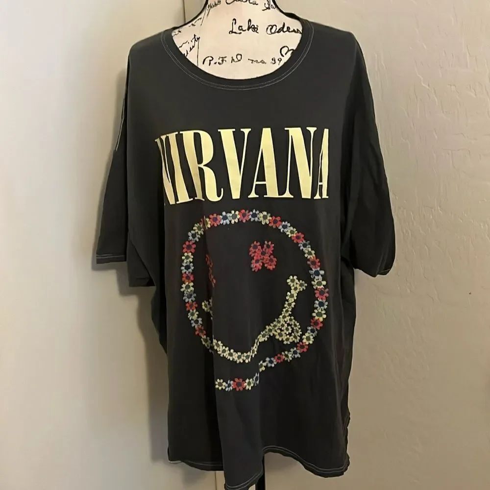 Nirvana Band Music Gray Smiley Face Design Distressed Graphic Shirt Casual